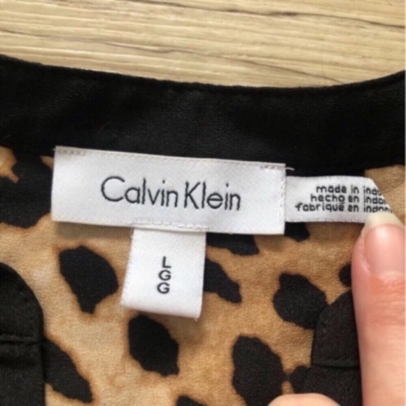 Calvin Klein Leopard Print Blouse with Black Trim - Picture 8 of 8